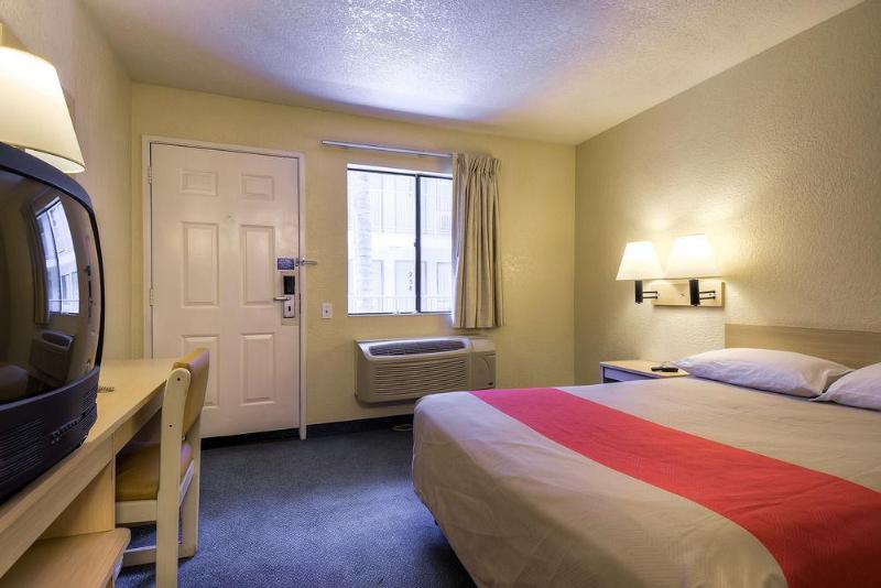 Motel 6-Anaheim, Ca - Buena Park Eksteriør bilde