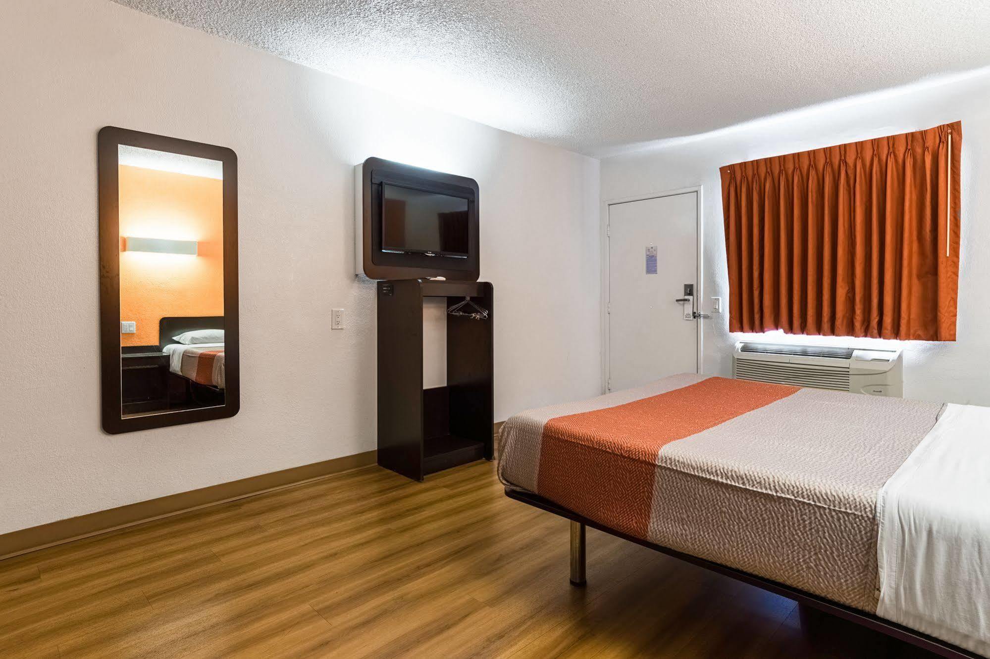 Motel 6-Anaheim, Ca - Buena Park Eksteriør bilde
